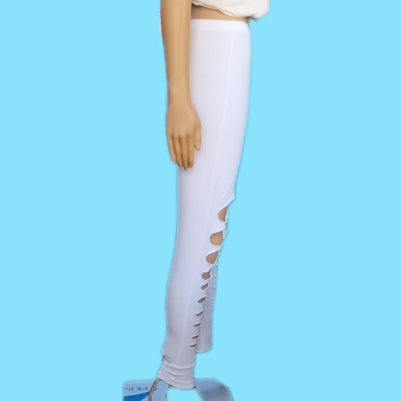 Zenana XL or L handmade torn 80's Style leggings - Picture 3 of 7